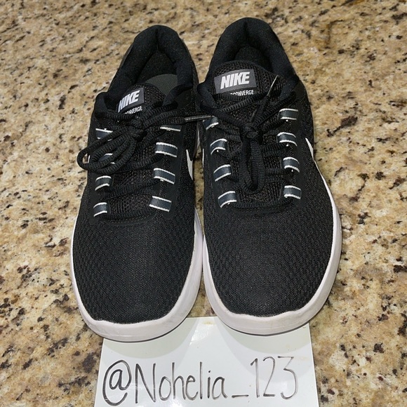 Nike Shoes - Nike Lunarconverge